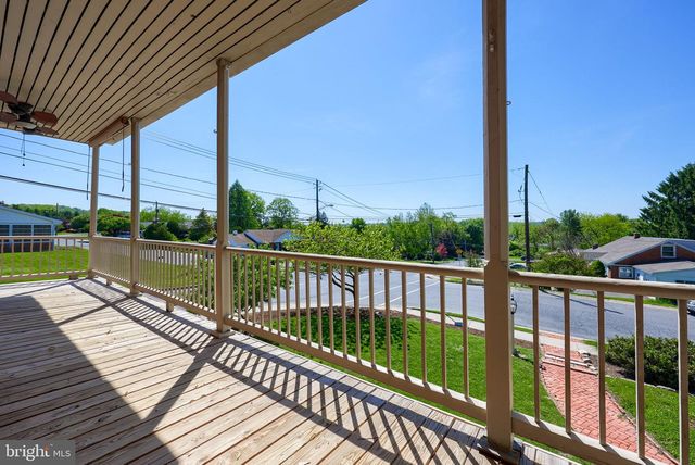 400 KINDERHOOK RD, Columbia, PA 17512