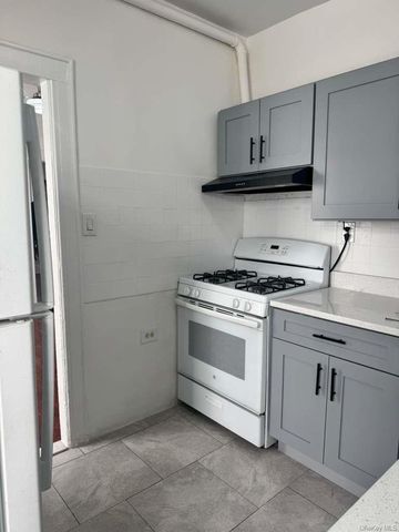 8854 75th Street, Woodhaven, NY 11421