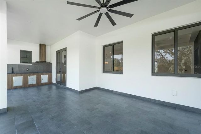 14080 SYDNEY ROAD, Dover, FL 33527