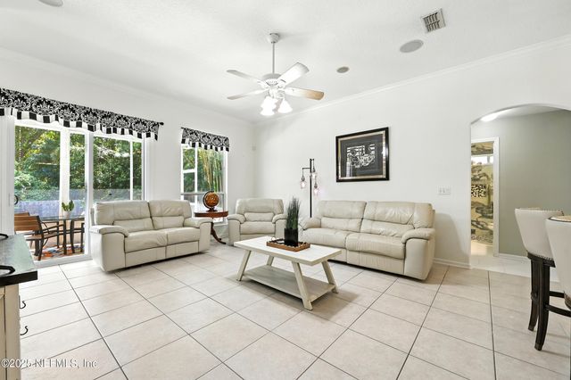 8613 CROOKED TREE Drive, Jacksonville, FL 32256