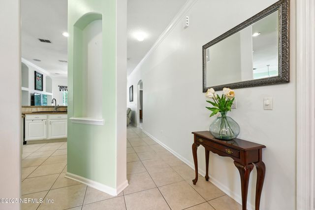 8613 CROOKED TREE Drive, Jacksonville, FL 32256