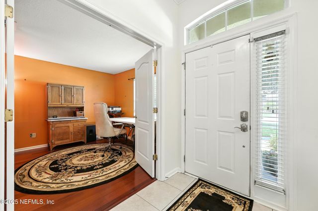 8613 CROOKED TREE Drive, Jacksonville, FL 32256