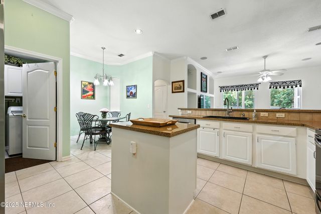 8613 CROOKED TREE Drive, Jacksonville, FL 32256