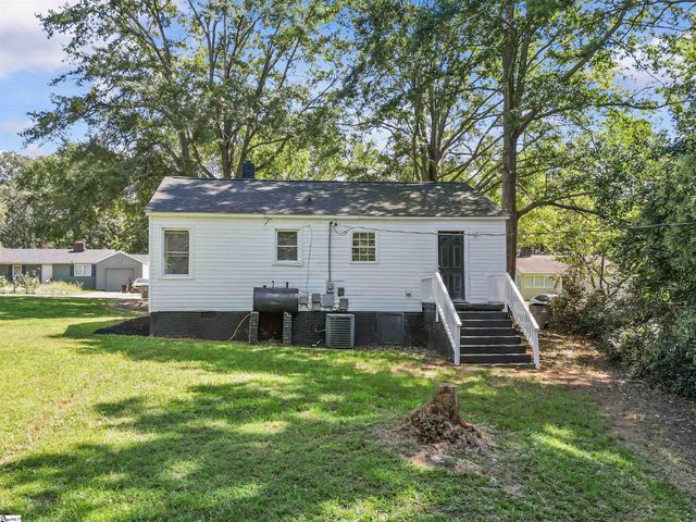 102 Arlo Court, Spartanburg, SC 29306