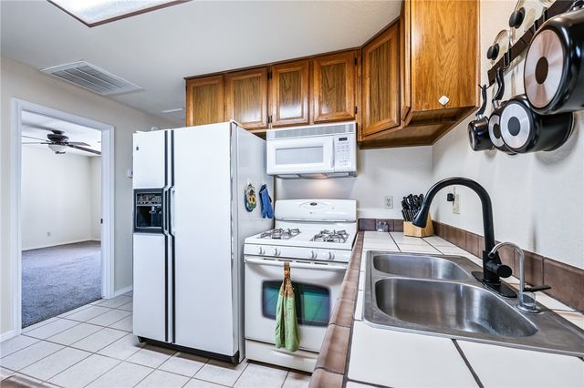 5025 S Cholla Drive, Fort Mohave, AZ 86426