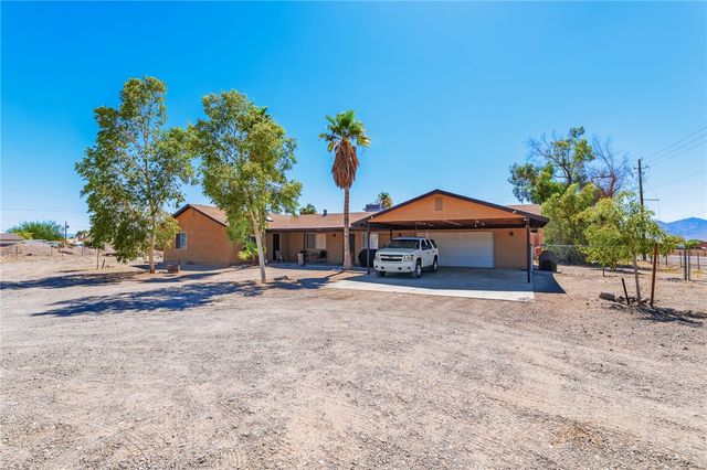 5025 S Cholla Drive, Fort Mohave, AZ 86426