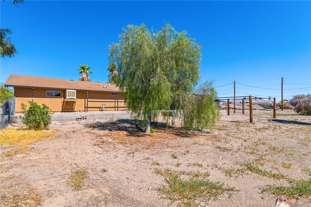 5025 S Cholla Drive, Fort Mohave, AZ 86426