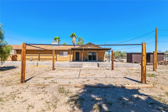 5025 S Cholla Drive, Fort Mohave, AZ 86426