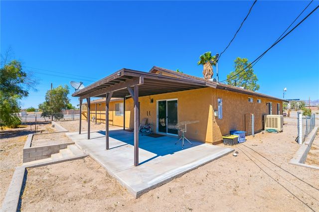 5025 S Cholla Drive, Fort Mohave, AZ 86426