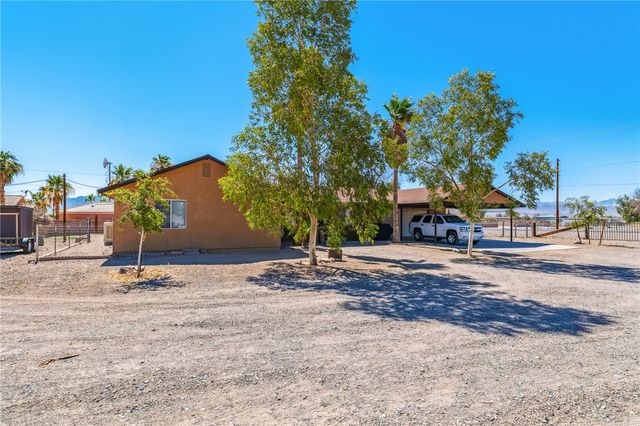 5025 S Cholla Drive, Fort Mohave, AZ 86426