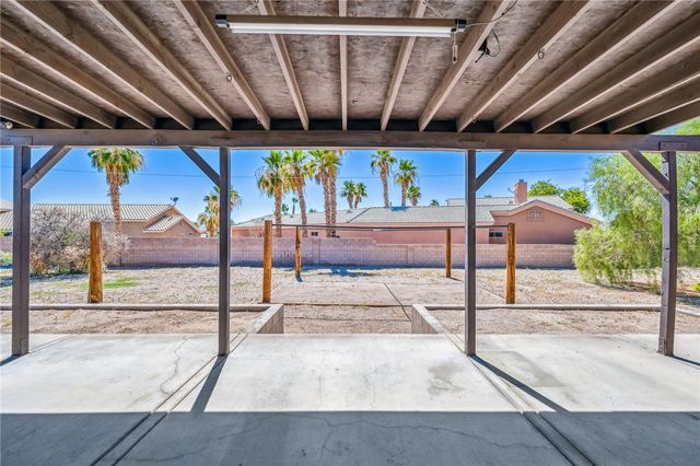5025 S Cholla Drive, Fort Mohave, AZ 86426