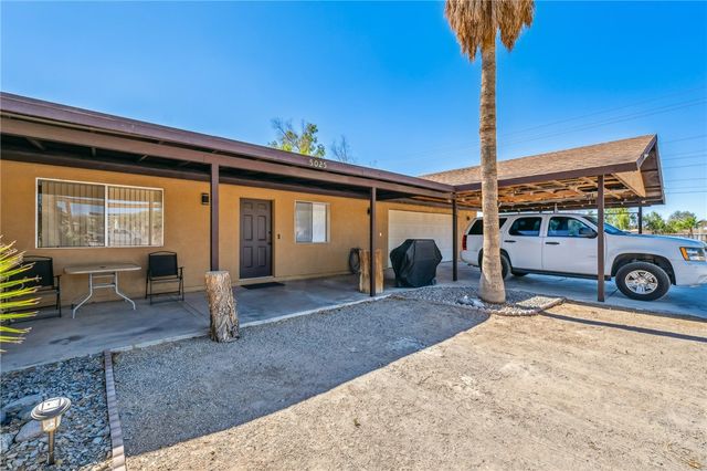 5025 S Cholla Drive, Fort Mohave, AZ 86426