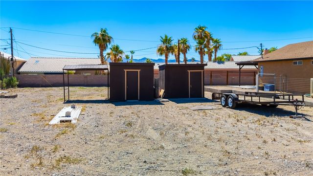 5025 S Cholla Drive, Fort Mohave, AZ 86426