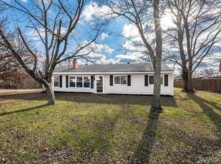 5108 S Gem Drive, High Ridge, MO 63049