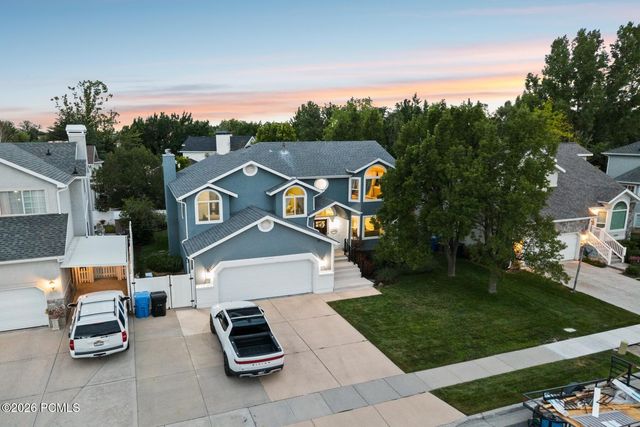 5334 S Castlegate Drive, Salt Lake City, UT 84117