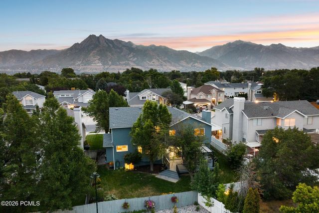 5334 S Castlegate Drive, Salt Lake City, UT 84117