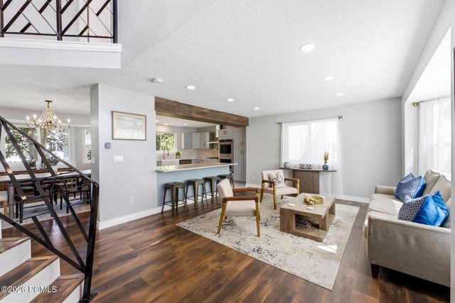 5334 S Castlegate Drive, Salt Lake City, UT 84117