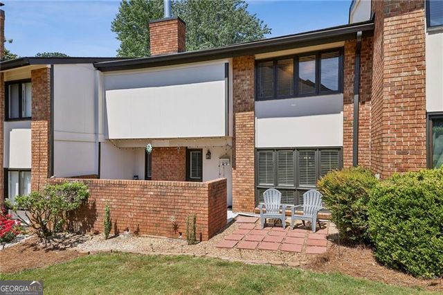3226 Clairmont North NE, Brookhaven, GA 30329
