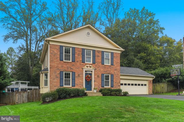 9597 BURNT OAK DR, Fairfax Station, VA 22039