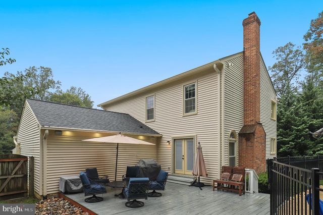 9597 BURNT OAK DR, Fairfax Station, VA 22039