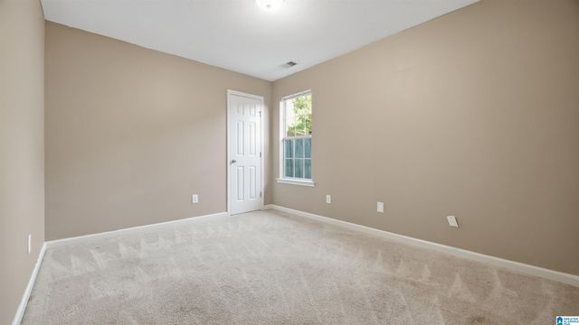 508 CAMDEN COVE CIRCLE, Calera, AL 35040