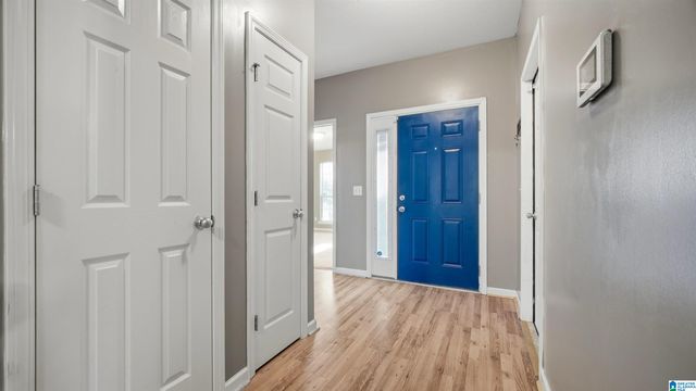 508 CAMDEN COVE CIRCLE, Calera, AL 35040