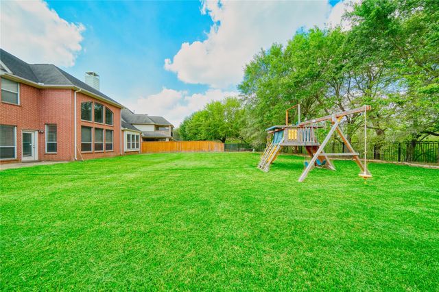 5619 Riverstone Crossing Drive, Sugar Land, TX 77479