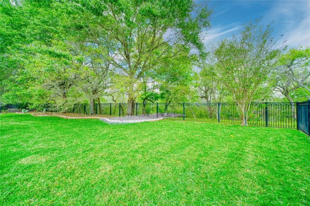 5619 Riverstone Crossing Drive, Sugar Land, TX 77479