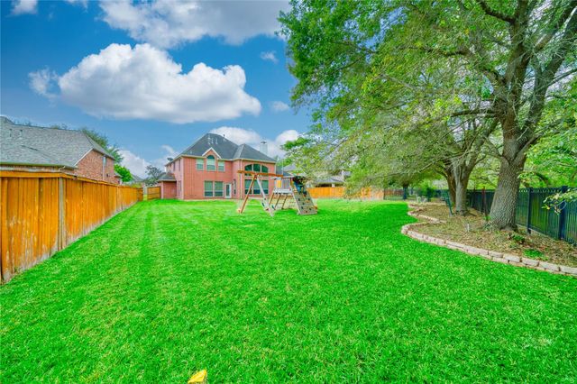 5619 Riverstone Crossing Drive, Sugar Land, TX 77479