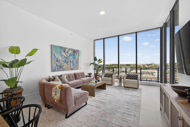 220 Lake Shore Drive 605, Lake Park, FL 33403