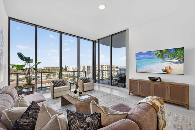 220 Lake Shore Drive 605, Lake Park, FL 33403