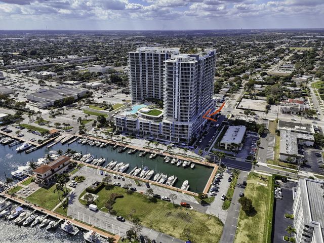 220 Lake Shore Drive 605, Lake Park, FL 33403