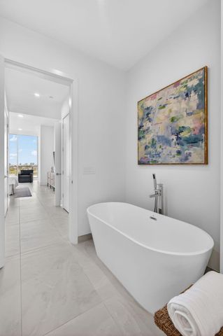 220 Lake Shore Drive 605, Lake Park, FL 33403