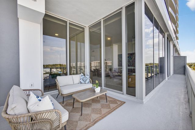 220 Lake Shore Drive 605, Lake Park, FL 33403