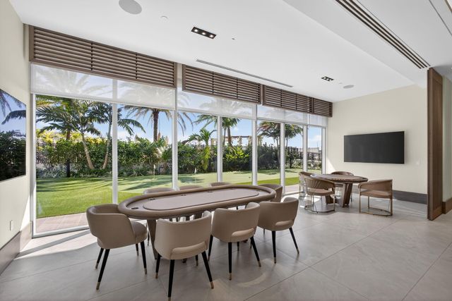 220 Lake Shore Drive 605, Lake Park, FL 33403