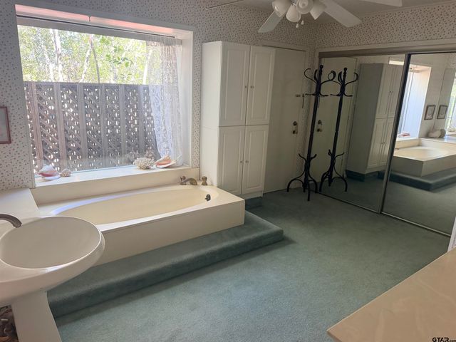 1205 Lake Cross Road, Hideaway, TX 75771