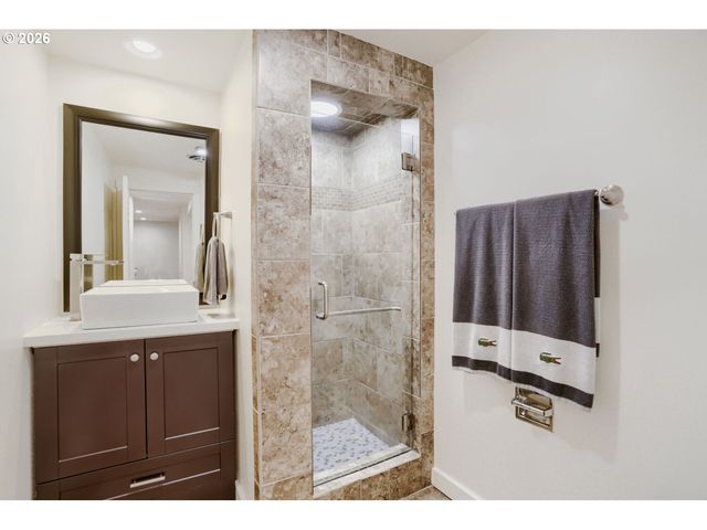 14752 Se TARYN Ct, Happy Valley, OR 97086