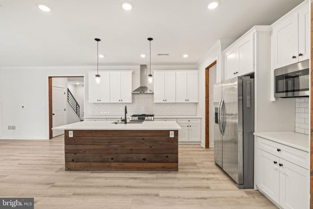 470 WATERFORDS EDGE CT, Atco, NJ 08004