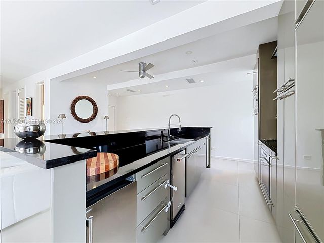 1460 Ocean Drive 404, Miami Beach, FL 33139