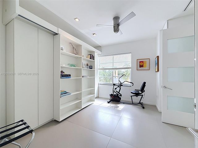 1460 Ocean Drive 404, Miami Beach, FL 33139