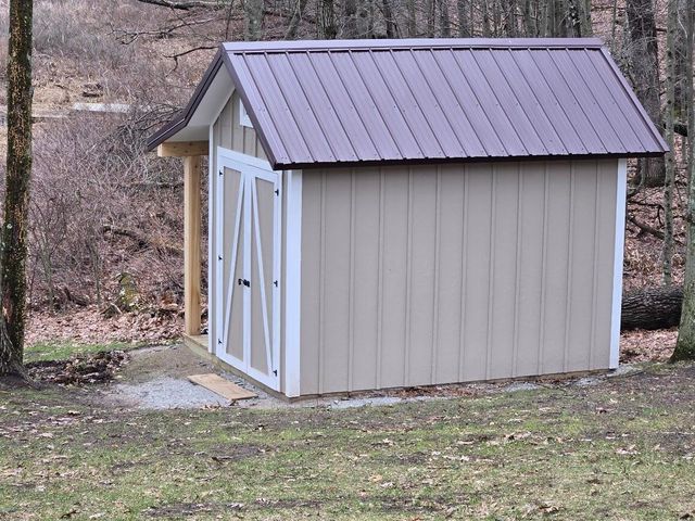 8006 S Potawatomi Court, Newaygo, MI 49337