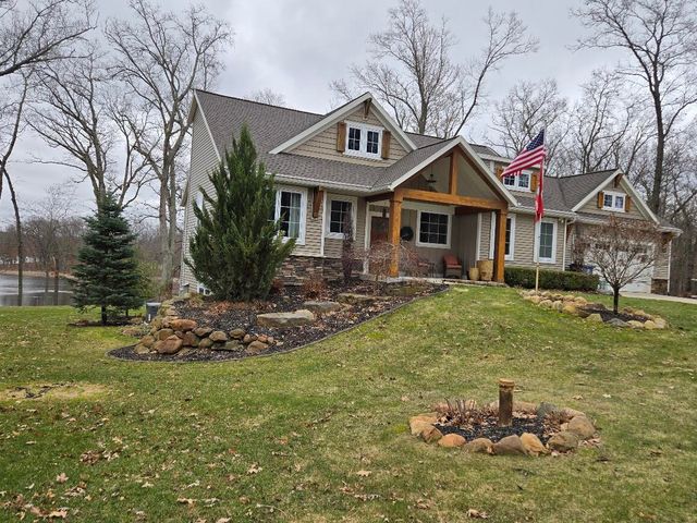 8006 S Potawatomi Court, Newaygo, MI 49337