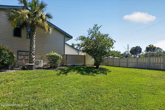 101 COURAGEOUS Court N 101, Jacksonville, FL 32233
