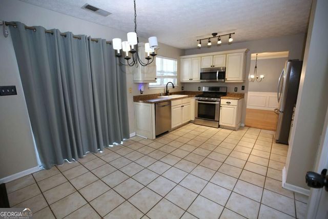 4246 Brighton Way NW, Kennesaw, GA 30144