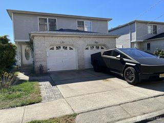37 Beverly Street, Carteret, NJ 07008