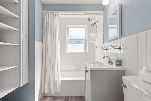 111 Williams Ave, Boston, MA 02136