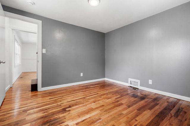 111 Williams Ave, Boston, MA 02136