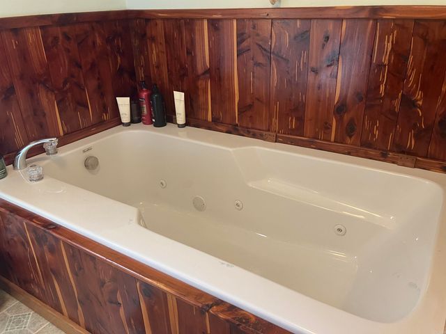 137 Goldsmith Lane, Mena, AR 71953