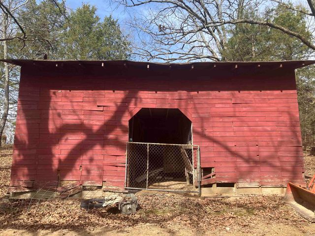 137 Goldsmith Lane, Mena, AR 71953