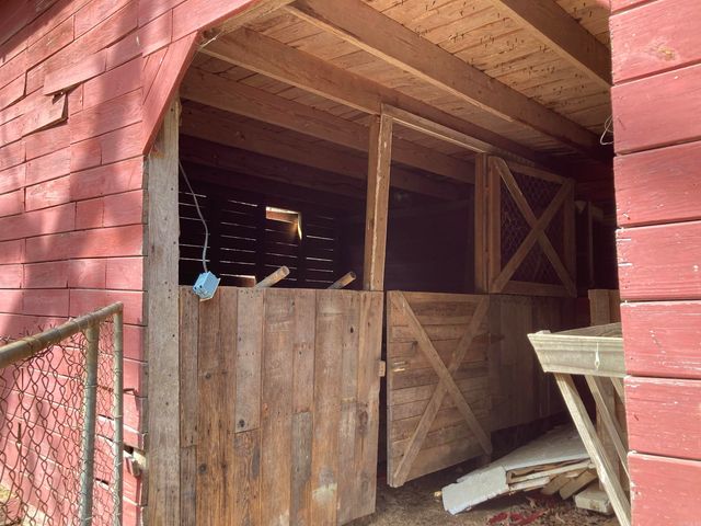 137 Goldsmith Lane, Mena, AR 71953